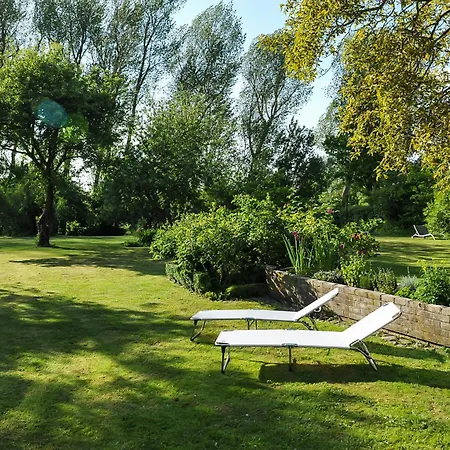 Rosenhaus - Luett Arnis